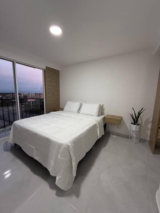 Moderno Apartamento Norte Cali Appartement Buitenkant foto